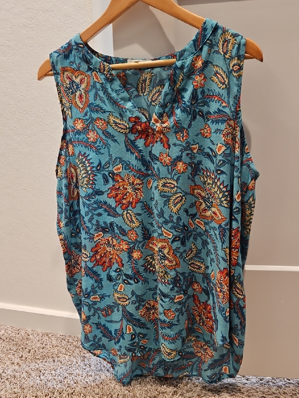 Maurices Teal Floral Sleeveless V-Neck Tank